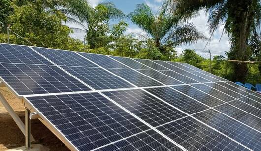 Solar energy solutions for rural women in Liberia. ©FAO